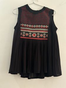 Dolla Branded Korean Stylish Black Top