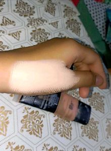 Faces Canada 3-in-1 Foundation