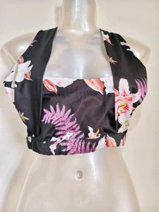 Floral Halter Crop Top Size S-M 30"-34"