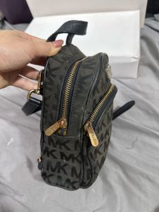 Michael kors backpack 🎒