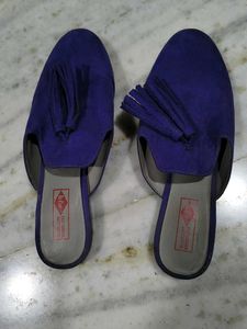 Stylish Blue Tassel Mules