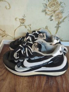 Stylish Black &amp; White Sneakers