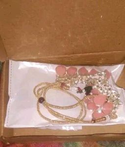 Green jewellery set....