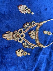 Elegant Jewelry Set