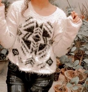 Loose sweater