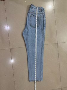 Light Wash High-Waisted Mom Jeans