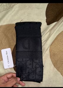 Dior Shawl