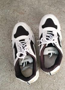 Stylish White &amp; Black Sneakers