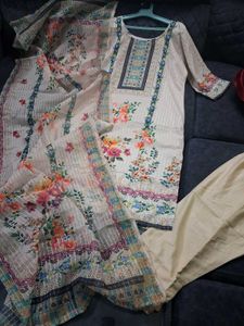 Floral Print Kurta Set with Dupatta