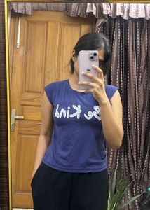 Cute "Be Kind" Graphic Tee