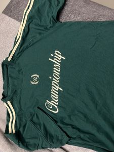H&amp;M Championship T-Shirt
