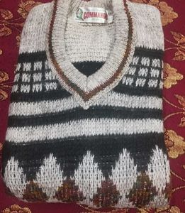 men's woolen sweater