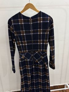 Navy blue &amp; Brown Plaid Long Sleeve Midi Dress