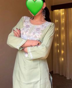 Elegant Light Green Embroidered Kurta