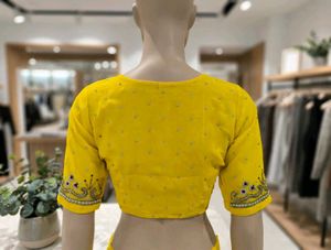 • High-quality, soft, and premium Georgette that d