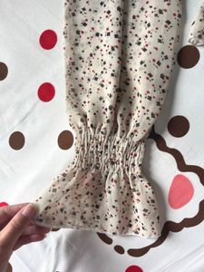 Floral Smocked Puff Sleeve Top