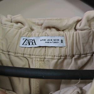 Zara Cargo pants carrot shape