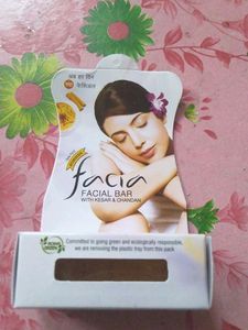 Facial Bar With Kesar &amp; Chandan