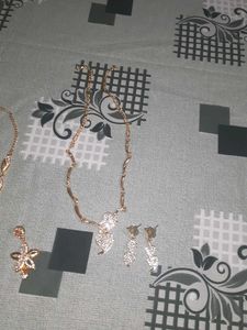 Elegant Necklace and Earring Set