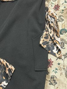 Classic Black Midi Dress with Leopard Scarf