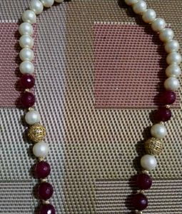 Elegant Pearl &amp; Gemstone Necklace