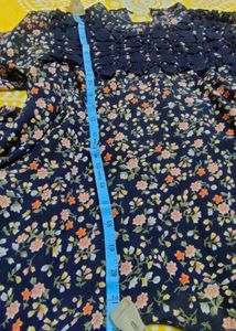 Buy 3 Tops For 200(15 - 16 Years)