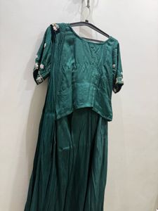 Emerald Green Embroidered Drape saree