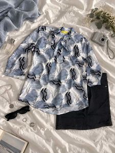 Chic Abstract Print Tie-Neck Top