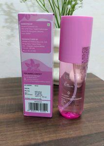 Aqualogica Dewy Floral Kiss Perfume Body Mist