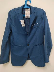 Classic Blue Single-Breasted Blazer