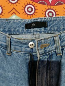 Light Wash Denim Jeans