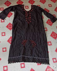 Elegant Black &amp; Red Kurta Set