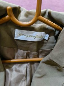 Stylish Women's Blazer