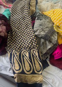 Elegant Pink Paisley Print Saree combo