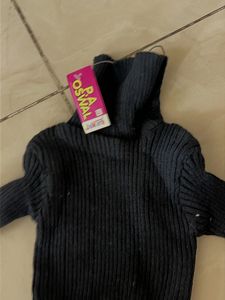 Black Ribbed Turtleneck Sweater inner for babies