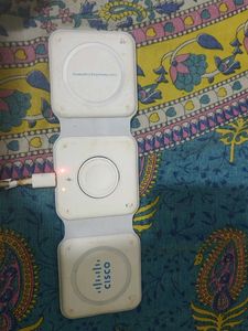 Cisco Multi-Device Wireless Charger