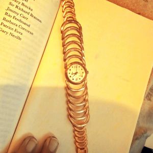 Elegant Rose Gold Tone Watch