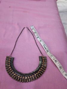 "Black golden Choker Neckpiece"🤗