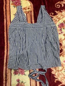Cute Blue &amp; White Gingham Tie-Front Top