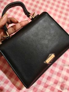 Kazo Handbag