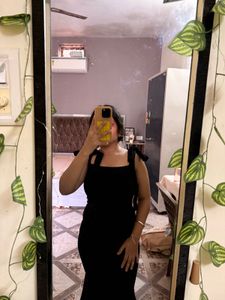 Chic Black Mermaid Hem Dress