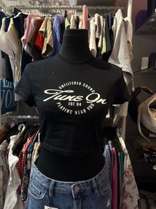 Black Crop Top "Tune On"