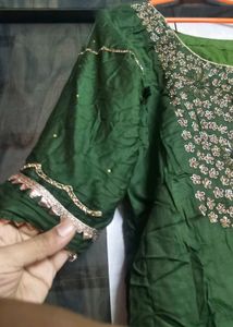 green kurta Embroidery &amp; jardozi work.