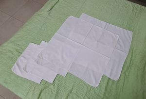 5 White Table Covers