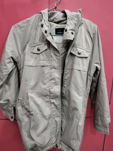 Hooded Lightweight Jacket
