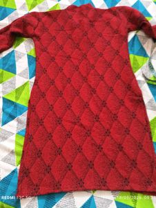 Red Geometrical woolen Kurta