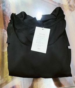 Chic Black Ruffle Sleeve Top