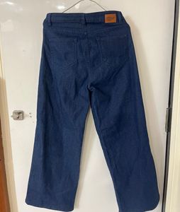 Women's Dark Wash flared fit