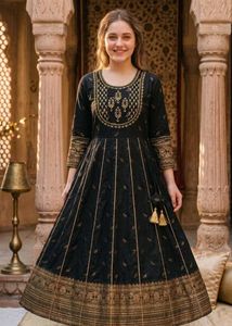 Elegant Black &amp; Gold Ethnic anarkali