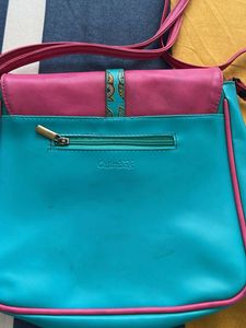 Chumbak sling bag for girls